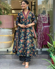 KSAHeavy Rayon KESH550 237 Kurti Wholesale Designer Kurtis Printed Kurtis Rayon Kurtis Manufacturer