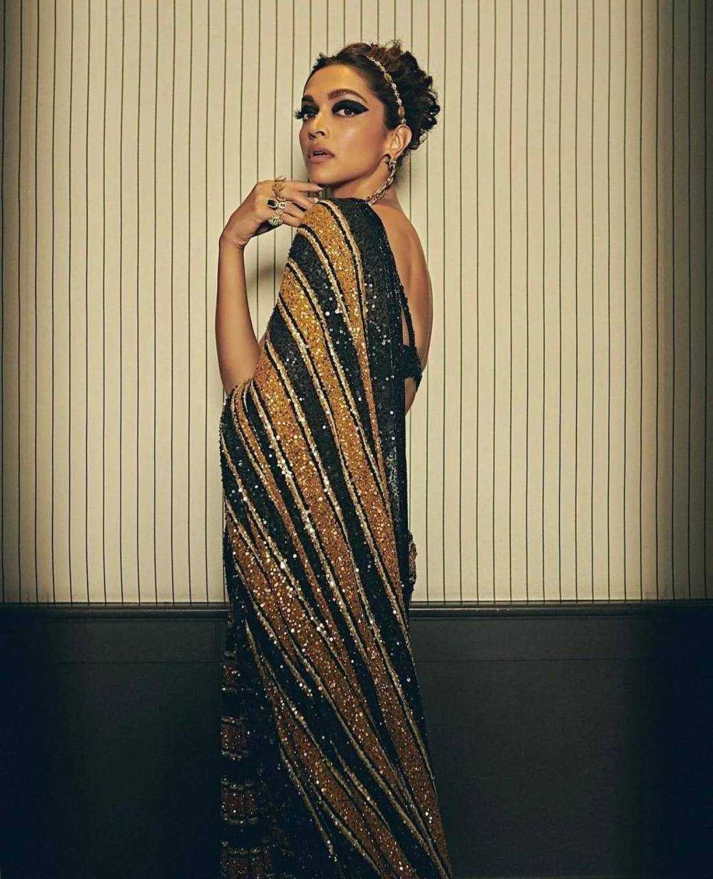 Ksa Heavy Silk RIN213 L247 Sarees Bollywood Collections Wholesale Party Wear Sarees Fancy Sarees Sequence Sarees Deepika Padukone Sarees Manufacturer