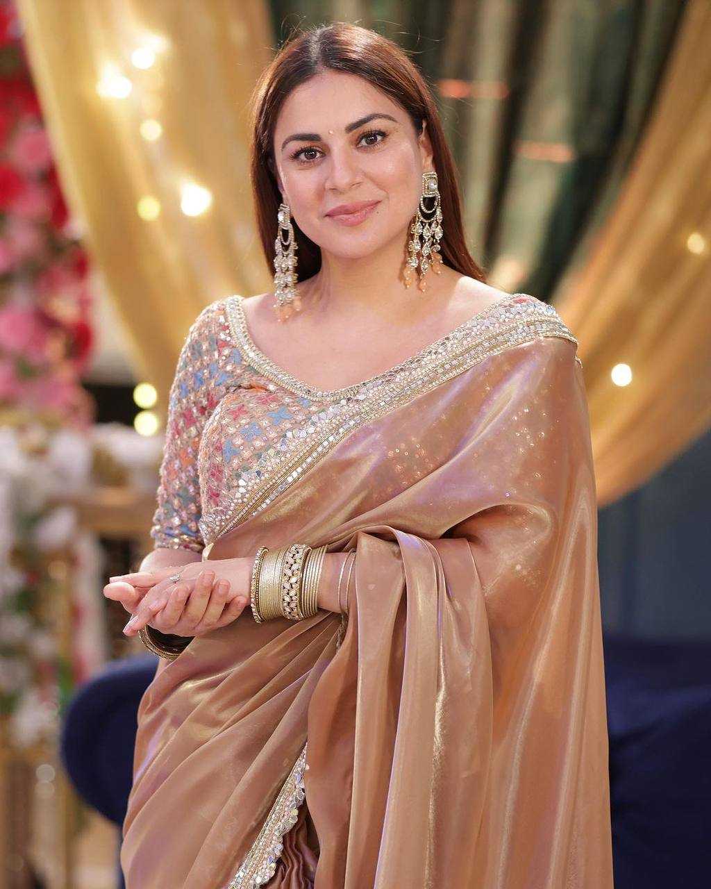 Ksa Jimmy Choo RIN215 473 Sarees Bollywood Collections Wholesale Sequence Sarees Embroidered Sarees Kota Doria Sarees SHRADDHA ARYA Manufacturer