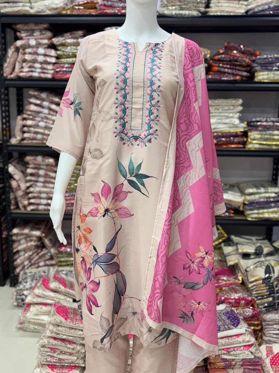 HETAL Kurti Wholesale Casual Kurtis Workwear Kurtis Festive Kurtis Manufacturer