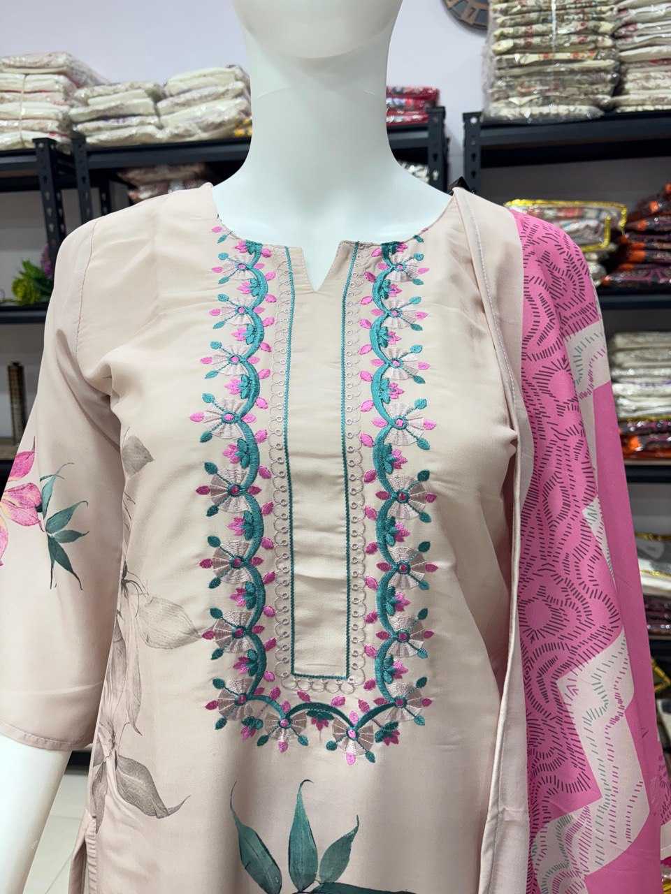 HETAL Kurti Wholesale Casual Kurtis Workwear Kurtis Festive Kurtis Manufacturer