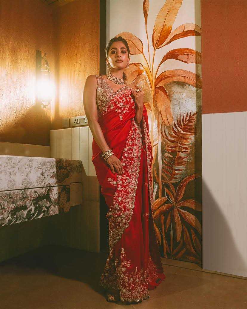 Ksa Rangoli Silk KESH556 302 Silk Sarees Bollywood Collections Wholesale Embroidered Silk Sarees Pooja Hedge Manufacturer