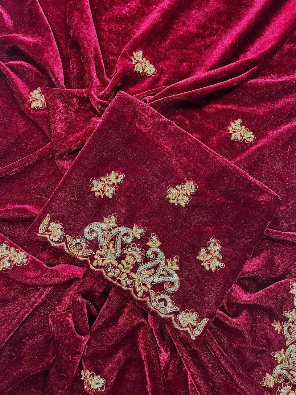 ksa Velvet KESH588 GAURI Sarees Bollywood Collections Wholesale Designer Sarees Party Wear Sarees Velvet Sarees Manufacturer
